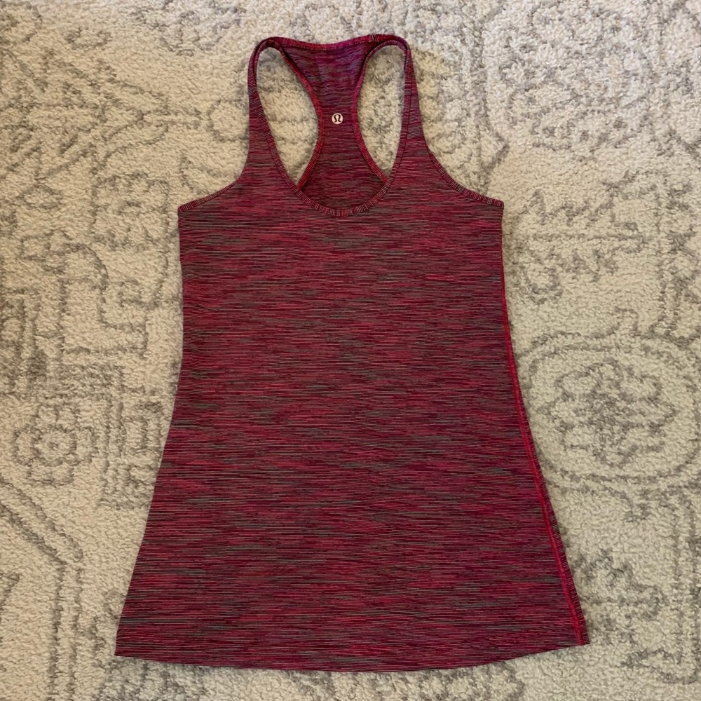 Lululemon Tank.
